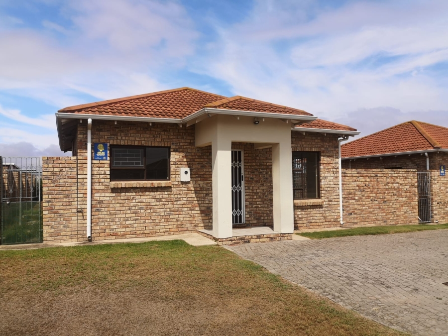 2 Bedroom Property for Sale in Campher Park Eastern Cape